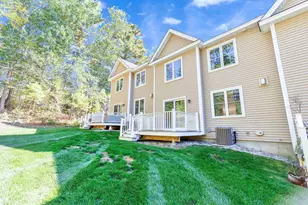 163 Woodview Way, Manchester, NH 03102 - Photo 36