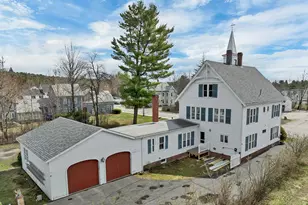 19 Church St, Alton, NH 03809 - Photo 2