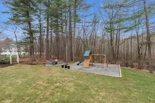 26 Greenfield Dr, Plaistow, NH 03865 - Photo 36
