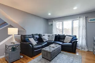 21 Gloucester Ln, Nashua, NH 03063 - Photo 12