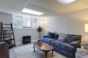 21 Gloucester Ln, Nashua, NH 03063 - Photo 20