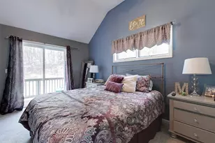 21 Gloucester Ln, Nashua, NH 03063 - Photo 14