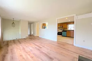 30 Highland St, Newton, NH 03858 - Photo 12