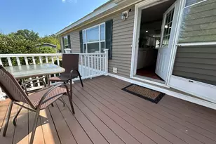 75 Hilton Ave, Exeter, NH 03833 - Photo 16