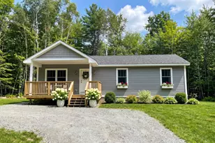 216 Center Rd, Goshen, NH 03752 - Photo 1