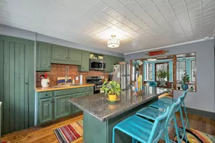 36 1/2 S Spring St, Concord, NH 03301 - Photo 10