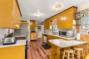 175 W High St, Somersworth, NH 03878 - Photo 2