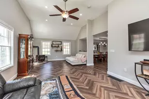 13 Johnson St, Windham, NH 03087 - Photo 24