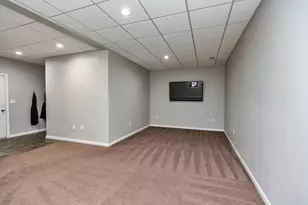 13 Johnson St, Windham, NH 03087 - Photo 52