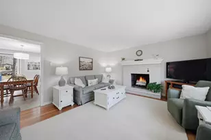 26 Bedard Ave, Derry, NH 03038 - Photo 4