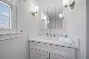 26 Bedard Ave, Derry, NH 03038 - Photo 20