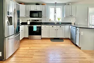 255 Stable Rd, Milford, NH 03055 - Photo 2