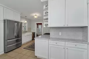 951 Chestnut St, Manchester, NH 03104 - Photo 22