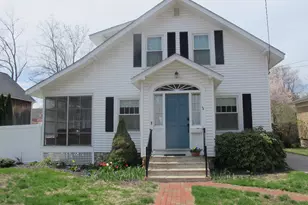 44 N Adams St, Manchester, NH 03104 - Photo 2