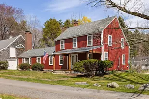 16 Marsh Ln, Hampton Falls, NH 03844 - Photo 4
