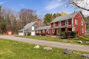16 Marsh Ln, Hampton Falls, NH 03844 - Photo 2