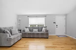 16 Shilah Dr, Derry, NH 03038 - Photo 8