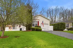 16 Shilah Dr, Derry, NH 03038 - Photo 2