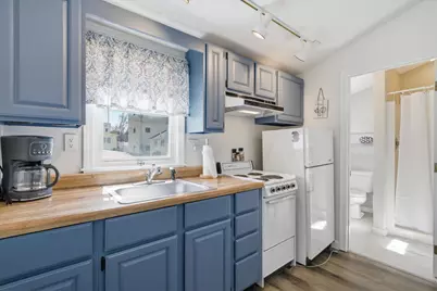 144 Lake Street #3, Laconia, NH 03246 - Photo 10
