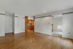9 Isabella Dr, Londonderry, NH 03053 - Photo 20
