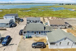 22-24 Perkins Ave, Hampton, NH 03842 - Photo 4