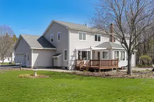 11 Captain Parker Dr, Lee, NH 03861 - Photo 6