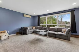126 Marsh Rd, Pelham, NH 03076 - Photo 22