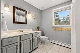 12 Magazine St, Bedford, NH 03110 - Photo 34
