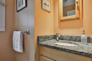25 Eastman St, Nashua, NH 03060 - Photo 12
