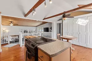 120 Pond St, Newton, NH 03858 - Photo 10
