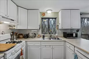 20 Vanden Rd, Merrimack, NH 03054 - Photo 8