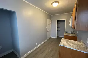 66 Orange St, Manchester, NH 03104 - Photo 14