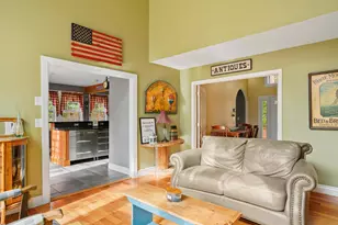 19 Baboosic Lake Rd, Amherst, NH 03031 - Photo 8