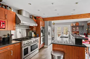 19 Baboosic Lake Rd, Amherst, NH 03031 - Photo 6