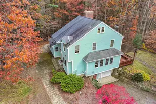 19 Baboosic Lake Rd, Amherst, NH 03031 - Photo 2
