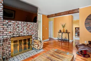 19 Baboosic Lake Rd, Amherst, NH 03031 - Photo 12