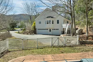 138 Samuel Hale Dr, Hale's Location, NH 03860 - Photo 4