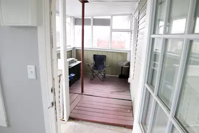 352 Taylor Street, Manchester, NH 03103 - Photo 6