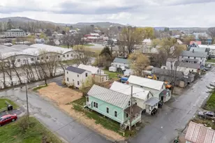 15 National St, Windsor, VT 05089 - Photo 12