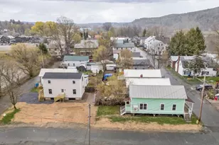 38 Jarvis St, Windsor, VT 05089 - Photo 16