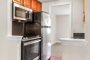 93 Henry Law Ave, Dover, NH 03820 - Photo 4