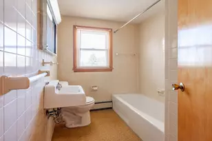 9 Juniper Ln, Nashua, NH 03063 - Photo 18