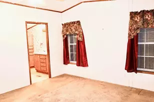 239 Bog Rd, Hillsboro, NH 03244 - Photo 10