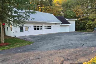 79 Maple Ave, Atkinson, NH 03811 - Photo 4