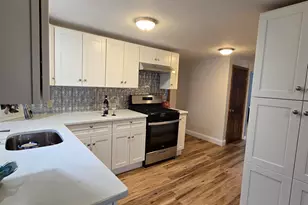 79 Maple Ave, Atkinson, NH 03811 - Photo 12