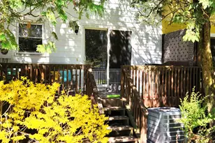 7 Pine Isle Dr, Derry, NH 03038 - Photo 2