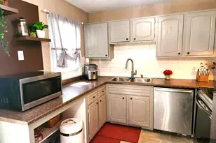 7 Pine Isle Dr, Derry, NH 03038 - Photo 8