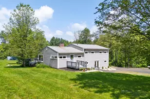 626 County Rd, New London, NH 03257 - Photo 4