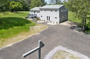 626 County Rd, New London, NH 03257 - Photo 2