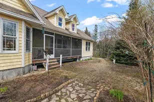 302 Howard St, Berlin, NH 03570 - Photo 38
